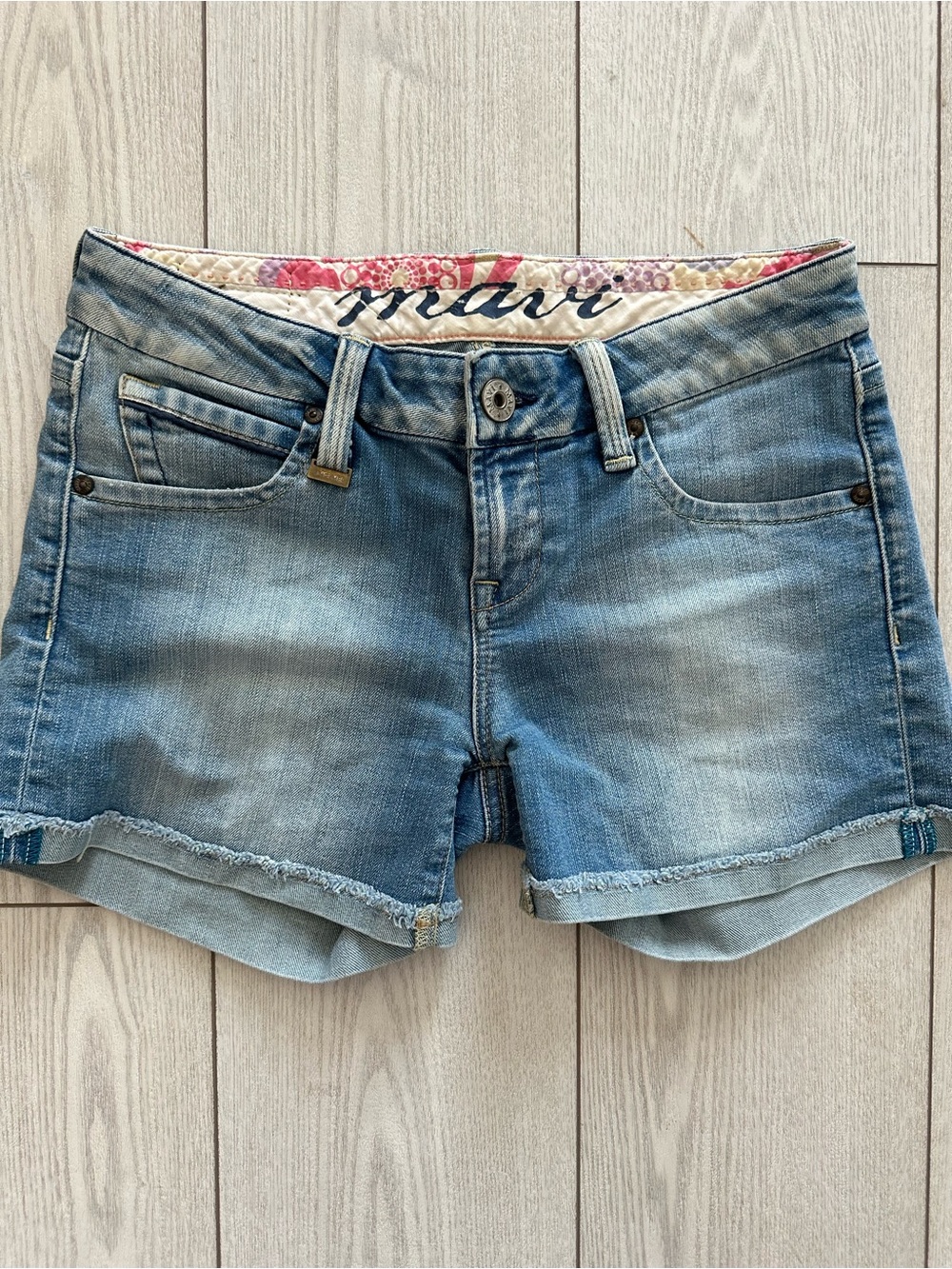 Mavi Light Blue Distressed Denim Shorts size 28